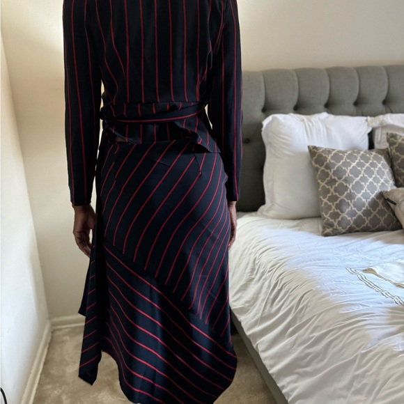 Two Piece Wrap Top and asymmetrical shirt - Picture 3 of 6